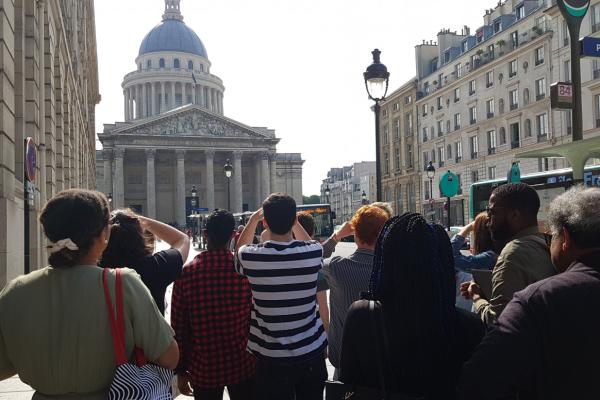 Paris study abroad students viewing the Pantheon